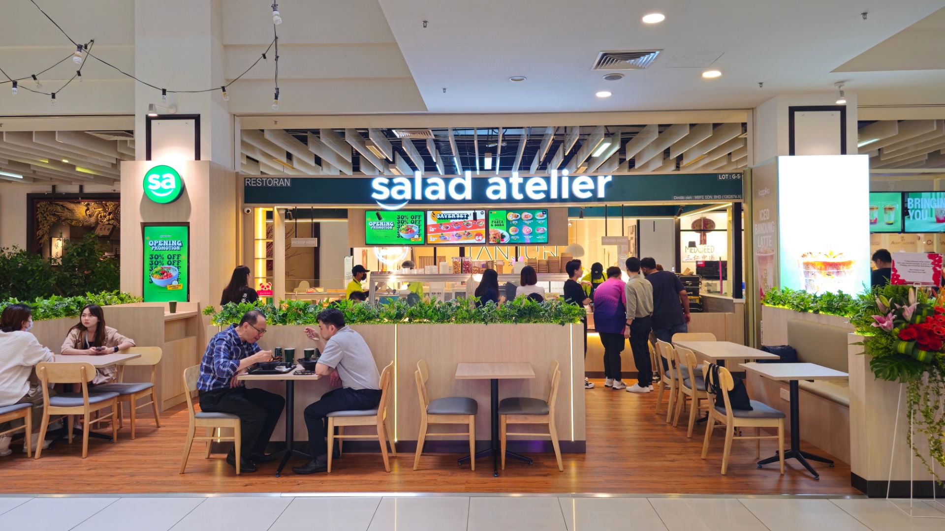 People eating healthy foods at Salad Atelier (Jaya One).